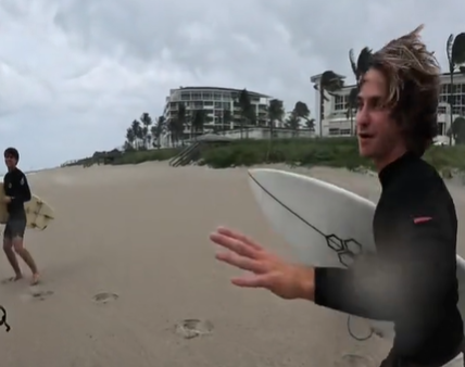 دالين مايكلز.